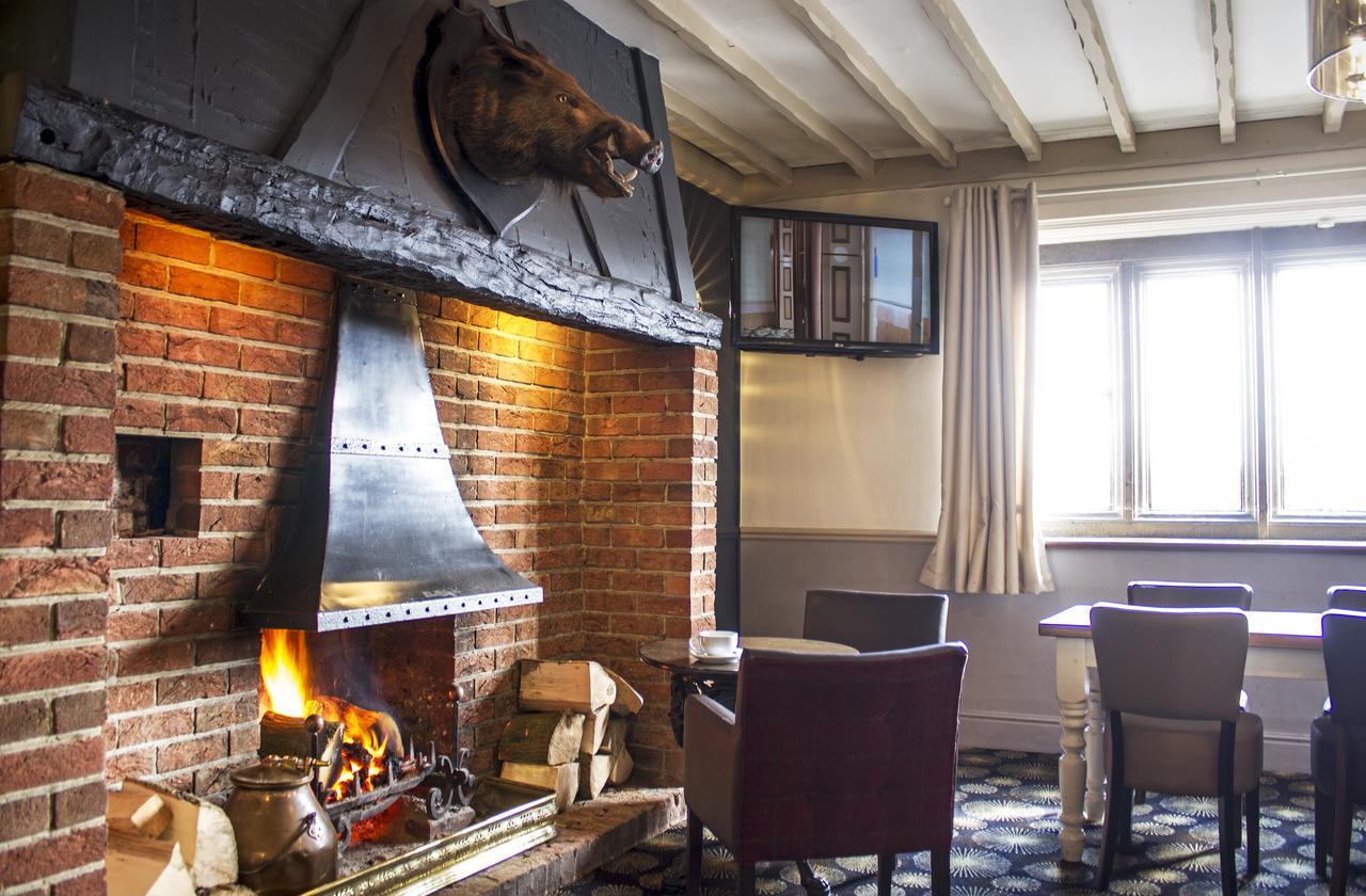 The Boars Head Hotel Sudbury  Екстер'єр фото